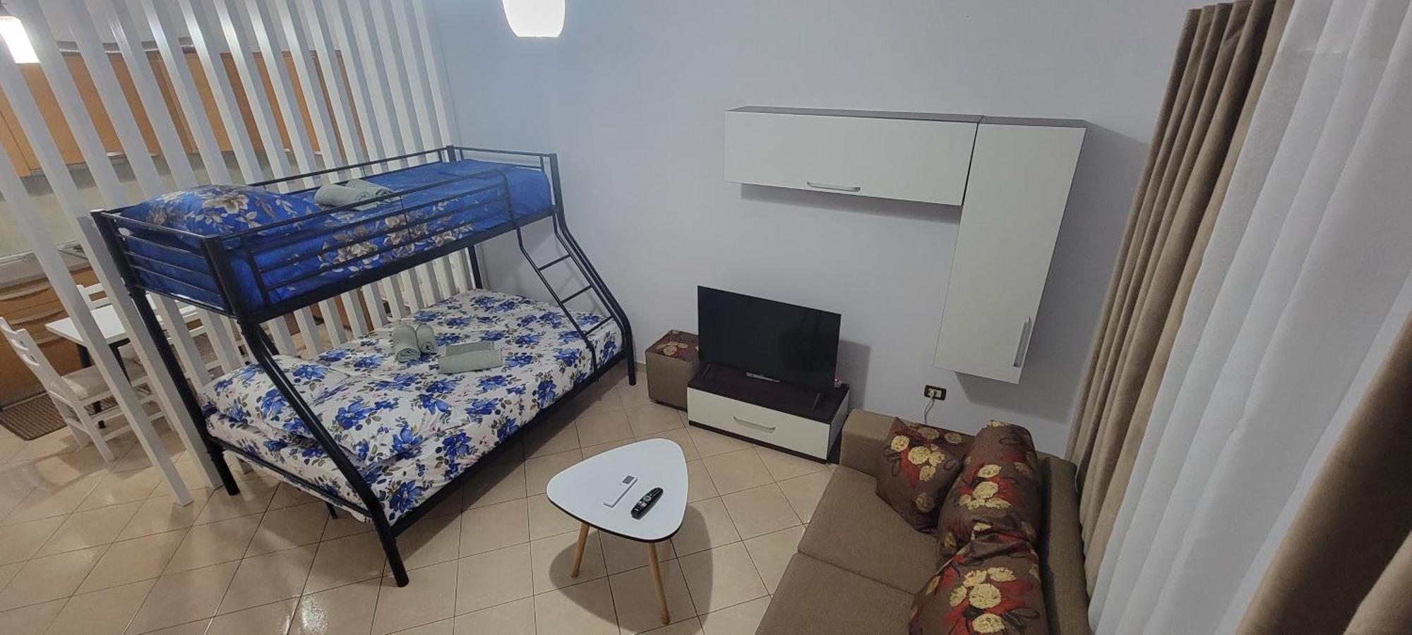 Siar 2 * Tirana